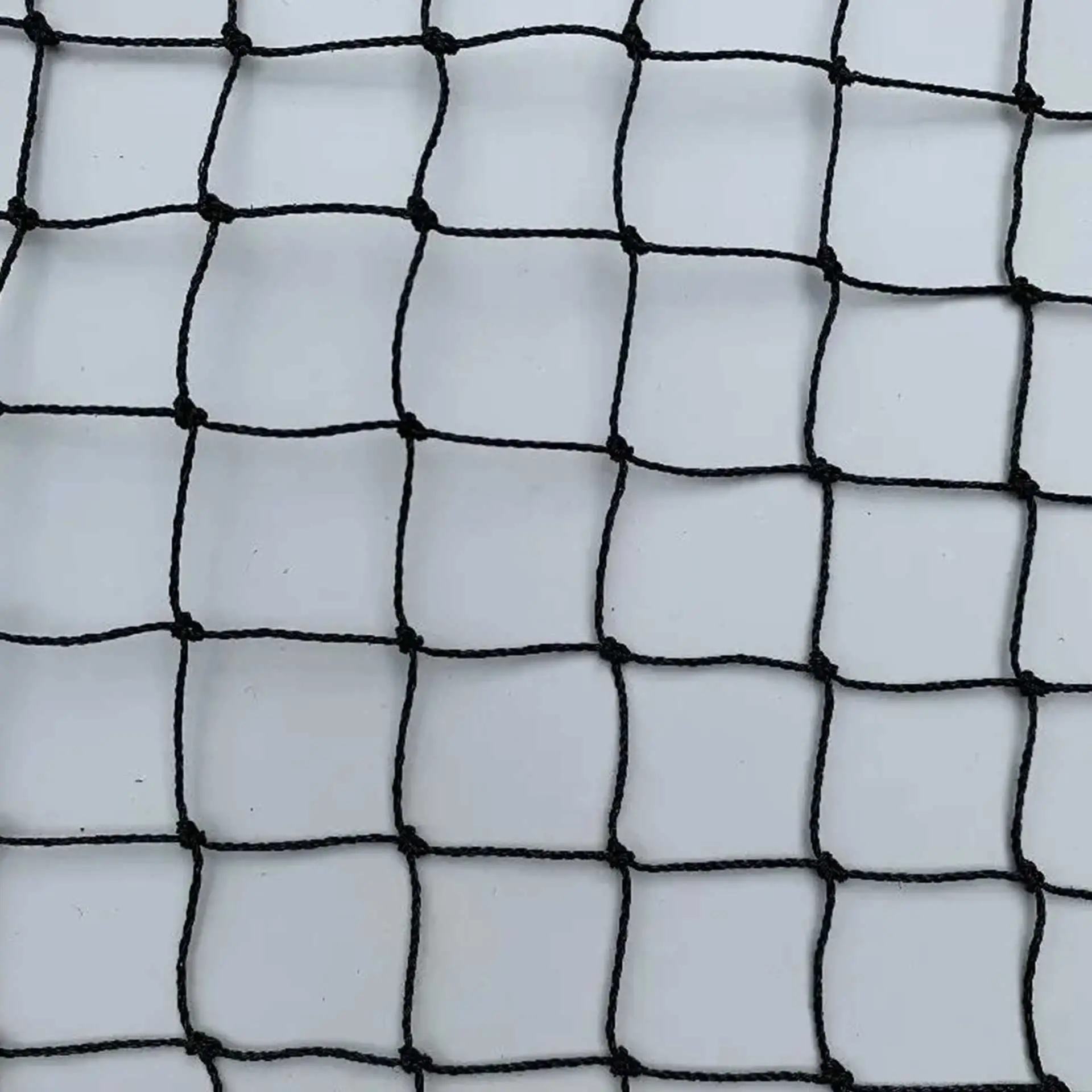 12/6 Polyethylene Netting 19mm Mesh